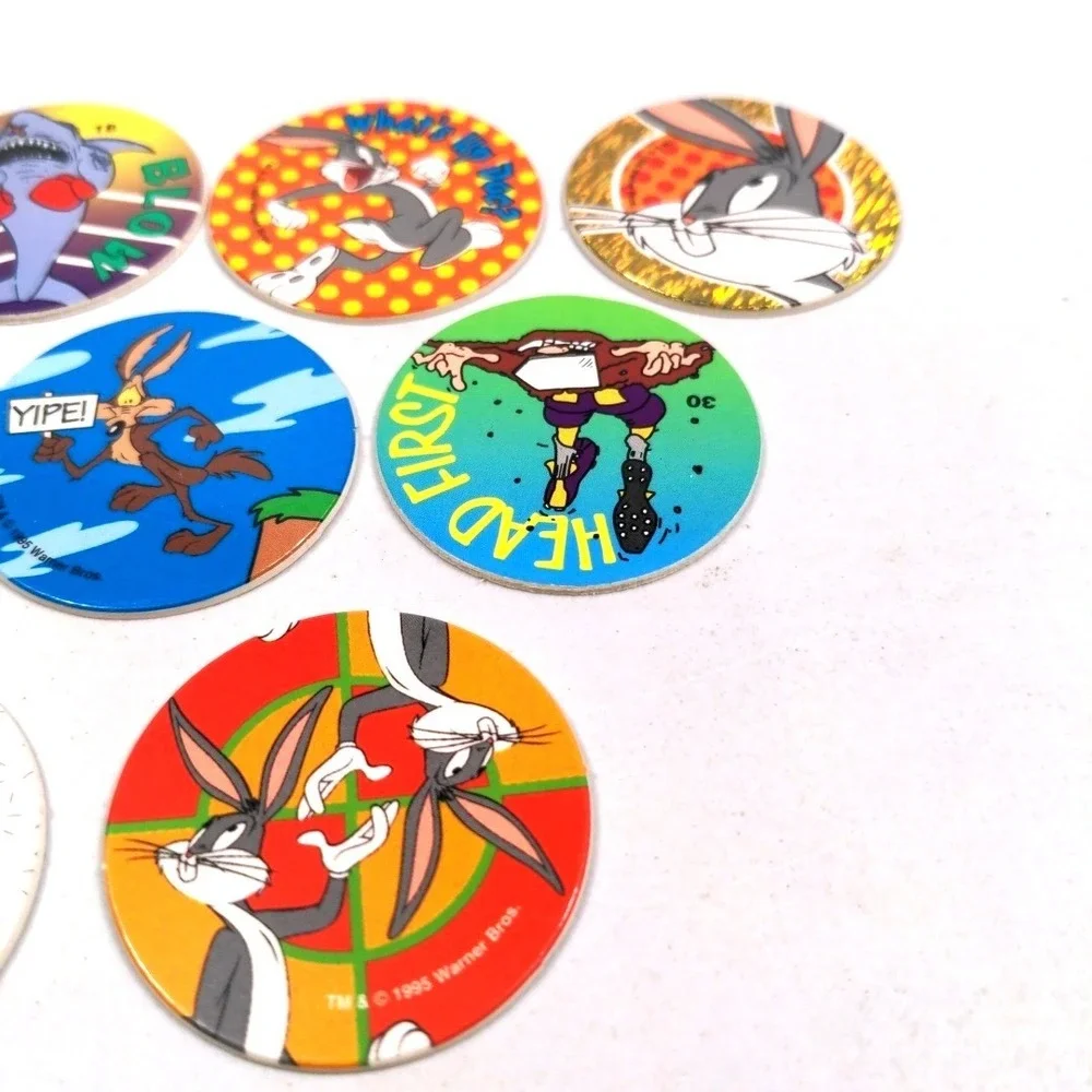 VTG 1995 Warner Bros Looney Tunes POG Lot Bugs Bunny Daffy Duck Milk Caps 9ct